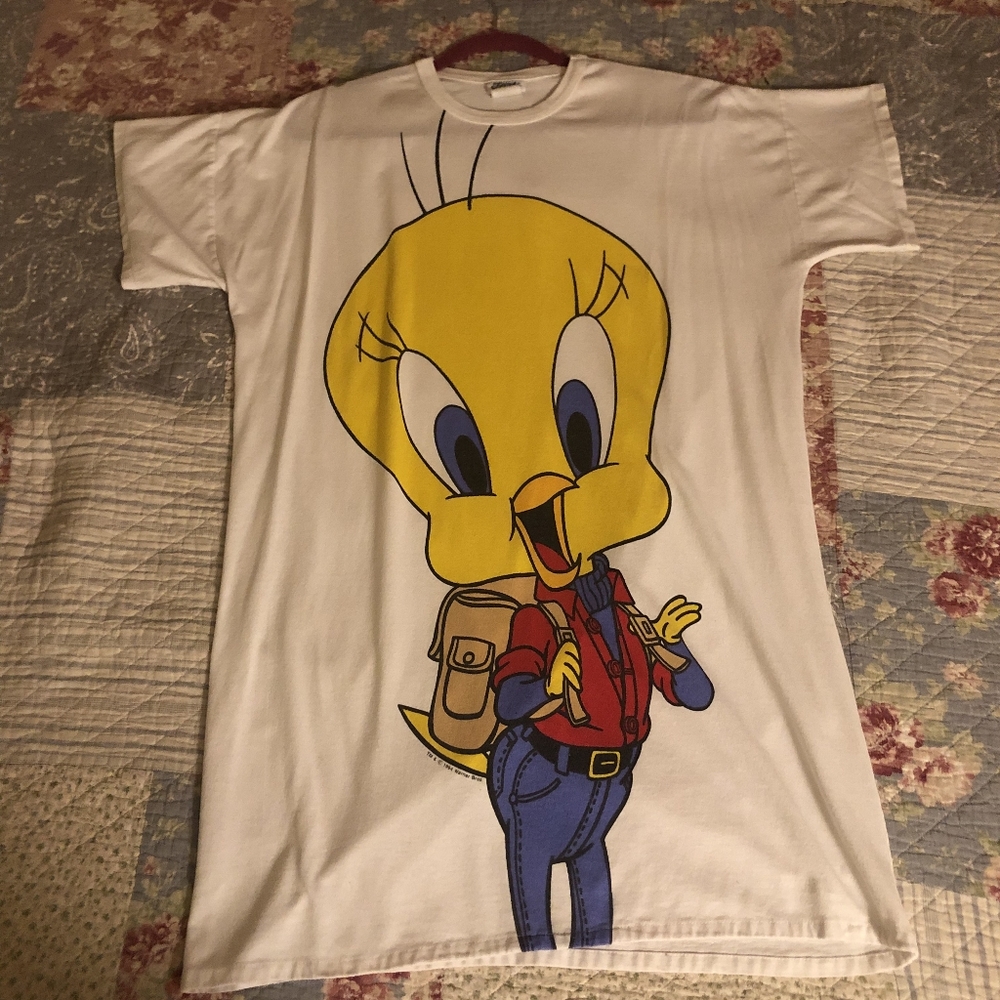 Tweety Bird Vintage Flirts tee